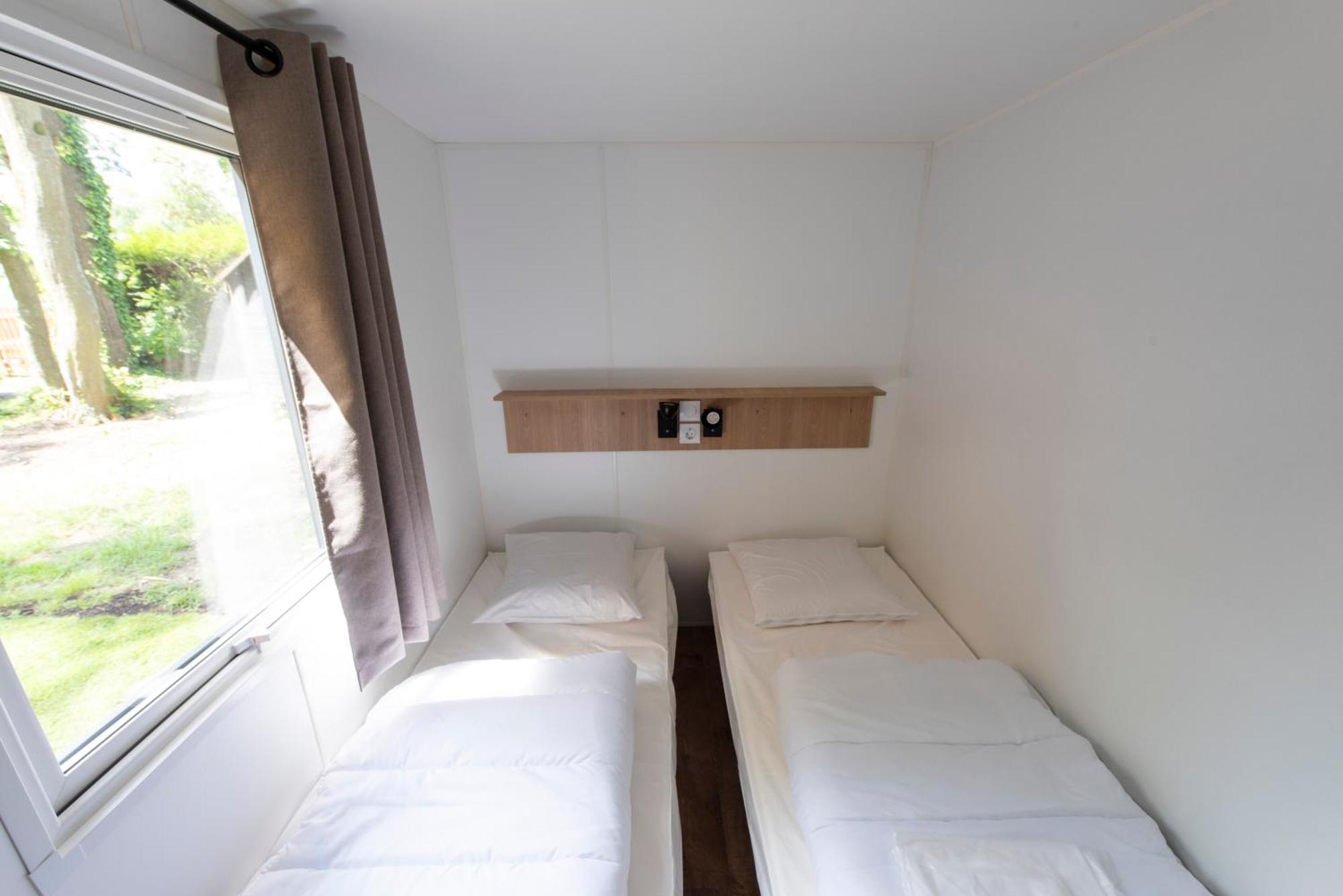 Camping Le Pre Des Moines Gouvieux Exterior photo